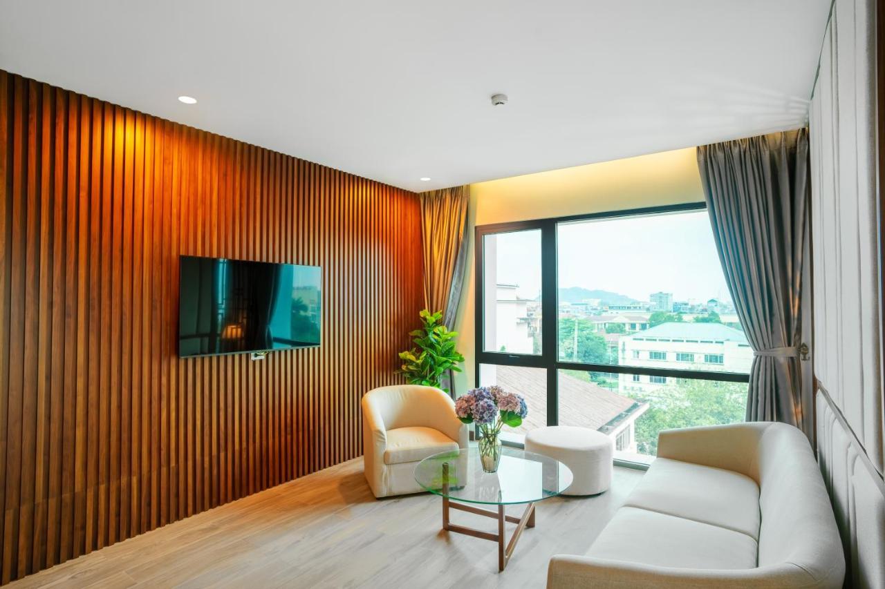 Mt Collection Hotel نينه بينه المظهر الخارجي الصورة